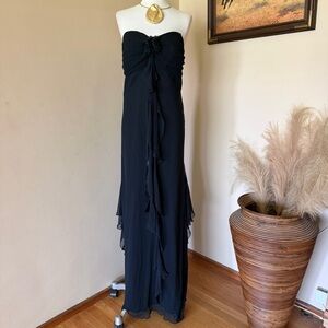 Vintage Elegant Black Strapless Ruffle-Front Maxi Dress